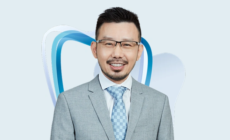 Dr Lawrence Yong